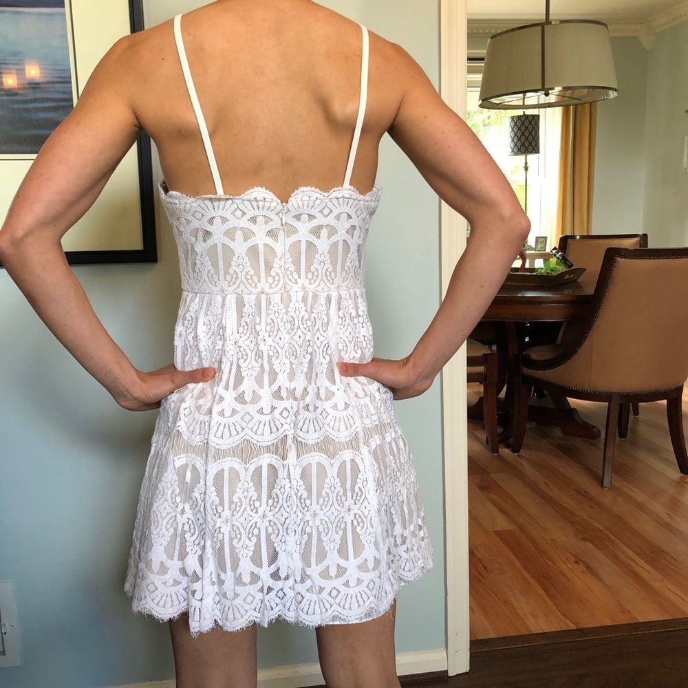 🤩Host Pick 💛Dear Moon lace overlay dress 👗 - Picture 5 of 7